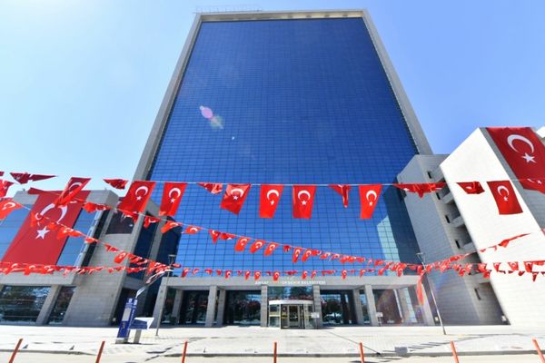 ABB, Türkiye’nin en yüksek kredi notunu korudu