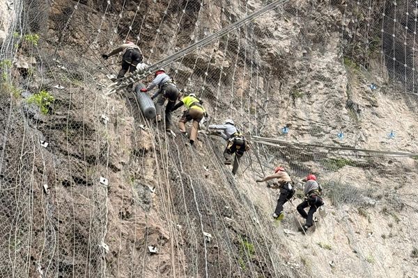 Sümela Manastırı yeniden ziyarete açıldı