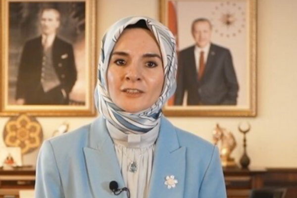 Bakan Göktaş: Çocuklarımızın başarılarını birlikte kutladık