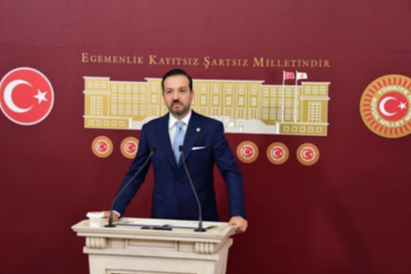 Zorlu, Özbekistan Liberal Demokrat Partisi Genel Başkanı Haitov ile görüştü