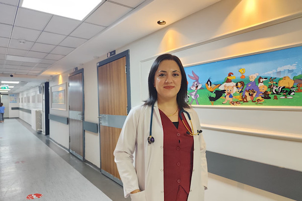 Uzm. Dr. Gezici’den yaz sıcaklarına karşı çocuk sağlığı uyarısı