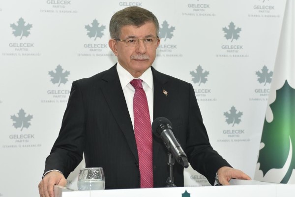Davutoğlu: Çiftçimizin alın teri bu ülkenin geleceğidir
