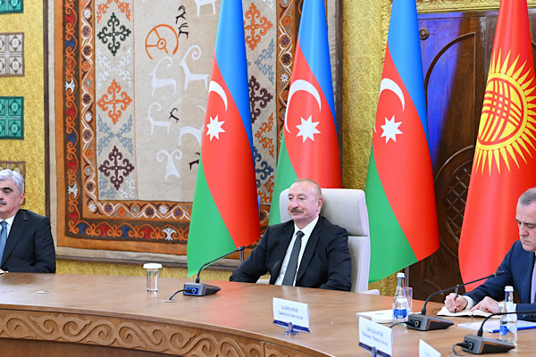 Azerbaycan ve Kırgızistan Devletlerarası Konseyi toplandı