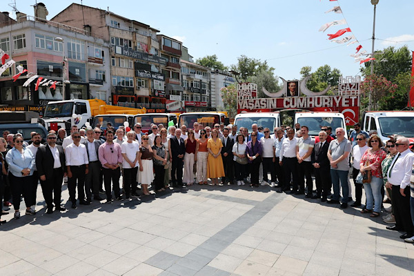 İzmit’te hizmet araçları filosu 400’e çıkarıldı