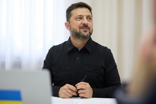 Zelenski: Rusya’nın önemli askeri tesislerinden birini vurduk