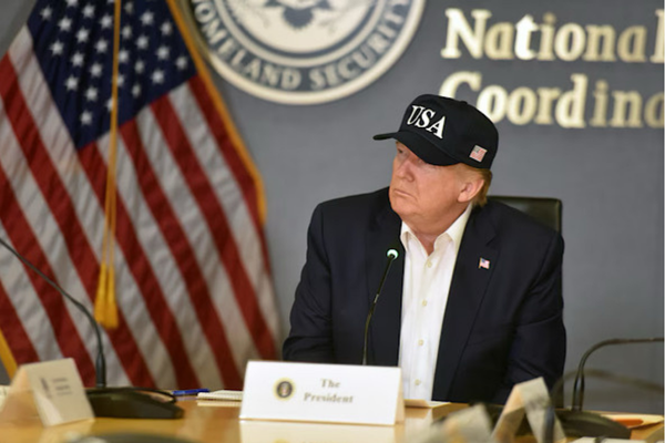 Trump: İran yönetimi harekete geçerse emirler hazır