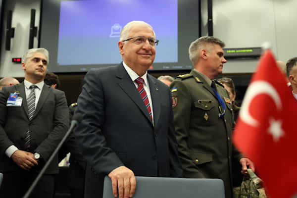 Bakan Güler, Moldova heyetiyle görüştü