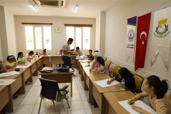 Haliliye Belediyesi’nin eğitim kurslarına kayıtlar sürüyor