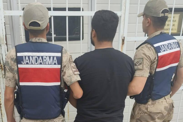 Şanlıurfa’da hırsızlıktan aranan şahıs yakalandı
