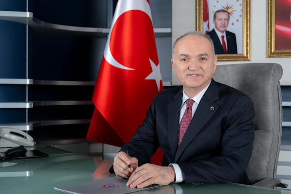 Başkan Özlü: Türkiye Cumhuriyeti’nin omurgası milli iradedir
