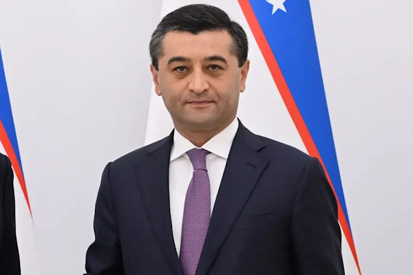 Özbekistan Dışişleri Bakanı Saidov, Pakistanlı mevkidaşı Dar ile görüştü