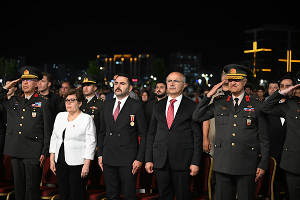 Er: 15 Temmuz, birlik ve beraberliğimizin en güçlü nişanesidir