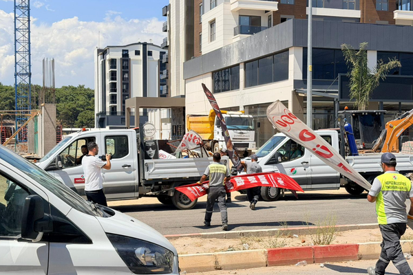 Kepez’de kaldırım ve yol işgallerine yönelik denetim yapıldı