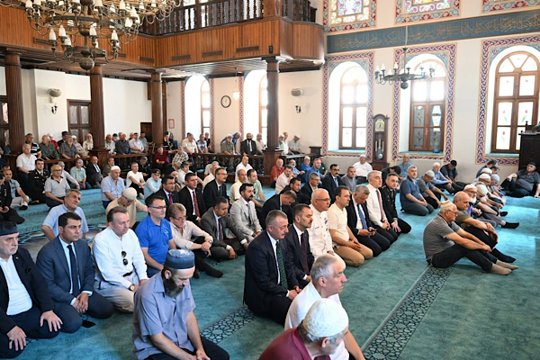 Kocaeli’nde 15 Temmuz şehitleri için Mevlid-i Şerif programı düzenlendi