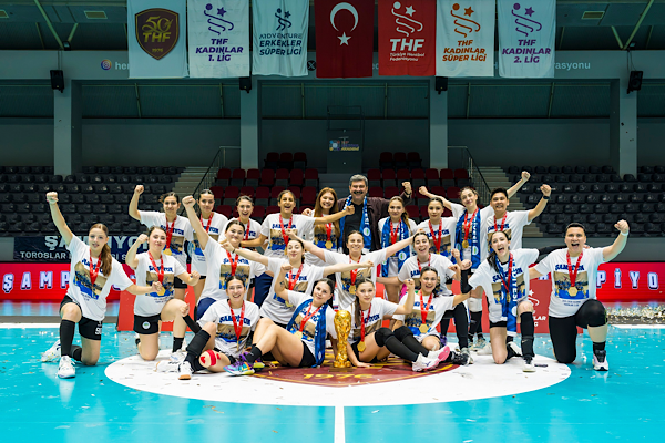Şampiyon Toroslar Belediyesi Kadın Hentbol Takımı, 1. Lig için kadrosunu güçlendiriyor