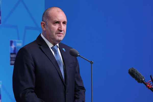 Radev: Çatışmalar, güvenliğin vazgeçilmez bir sorumluluk olduğunu gösterdi