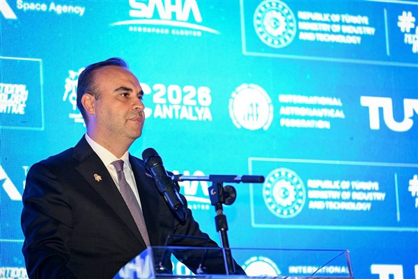 Bakan Kacır’dan IAC 2026 daveti: Antalya uzay ekosisteminin buluşma noktası olacak
