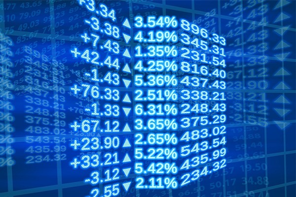Gözler ECB faiz kararında, altın ve petrol jeopolitik risklerle yükselişte