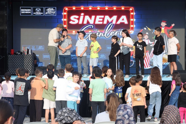 Büyükşehirden ilçelerde Sinema Günleri ve Çocuk Şenliği