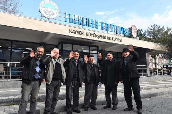 Kayseri’de Emekliler Kafeteryaları ayda 32 bin kişiyi ağırlıyor