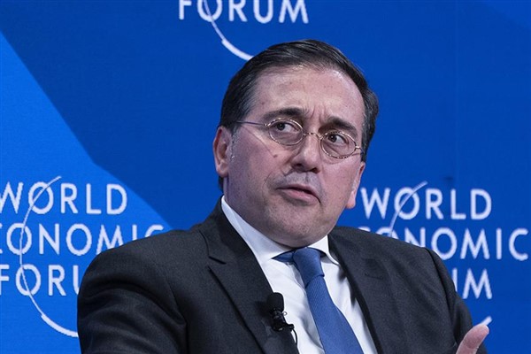 Albares: Fransa ile Dostluk ve İşbirliği Antlaşması’nı sabote etmek absürttür