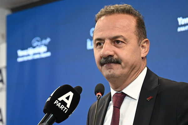 Ağıralioğlu: Çifte standardı layık görenlere hak ettikleri şekilde cevap verilmesi lazım