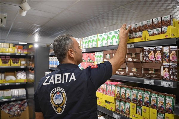 Konyaaltı Belediyesi’nden gıda işletmelerine denetim