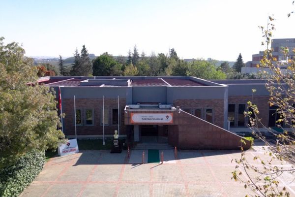 TÜBİTAK Fen Lisesi ilk mezunları YKS’de dikkat çekti