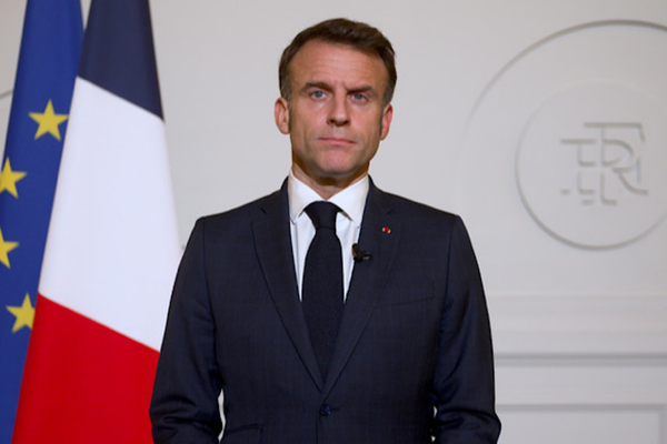 Macron: Adalet ve gerçek, nefreti ve yalanı yendi