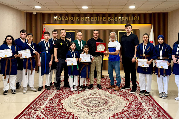 Başkan Çetinkaya’ya spor camiasından teşekkür ziyareti