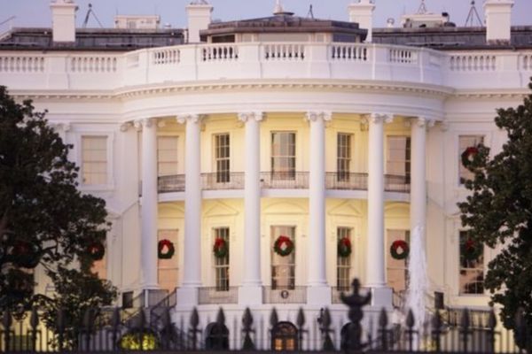 Beyaz Saray: Trump’tan yapay zeka şirketlerine enerji çağrısı