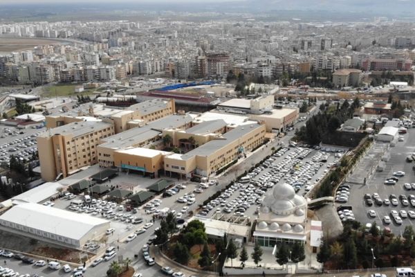Şanlıurfa’da böbrek kanalı darlığı kapalı yöntemle tedavi edildi