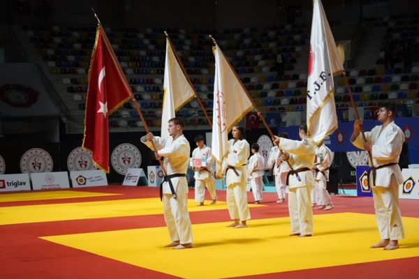 Kocaeli’de Yıldızlar Judo Avrupa Kupası başladı