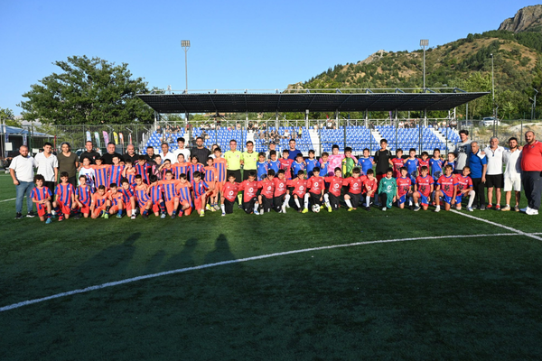 Isparta’da U-11 Minikler Futbol Turnuvası başladı
