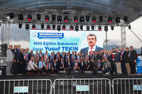 Başkan Vekili Biba,”Büyük Erzurum Yayla Şenliği”ne katıldı