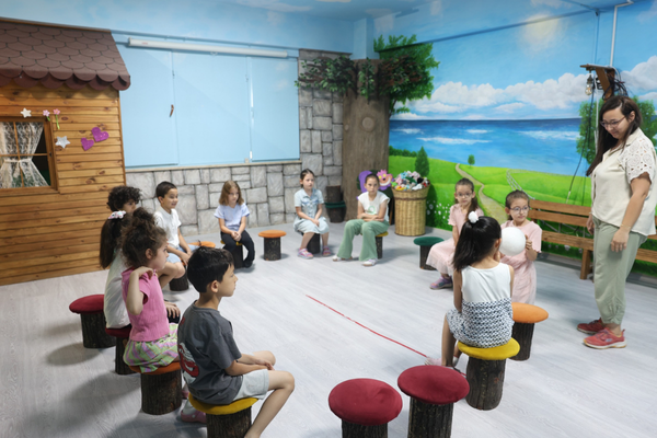 Osmangazi’de çocuklar yaz tatilini drama atölyesiyle değerlendiriyor