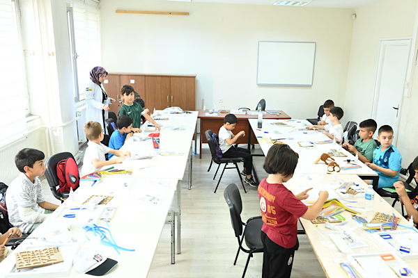Konya’da Genç KOMEK Yaz Okulu başladı