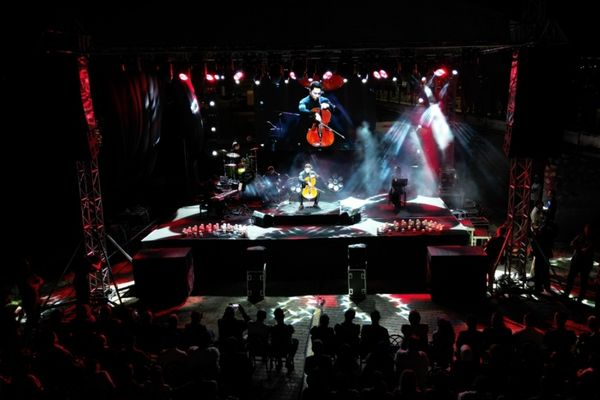 Bursa Festivali kapsamında Gölyazı’nda konser düzenlendi