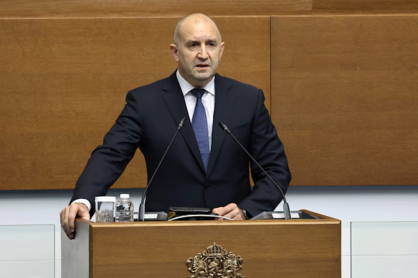 Radev, Rusya’ya yönelik 21. yaptırım paketine çekince koyabileceğini açıkladı