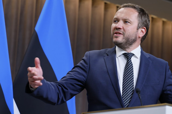 Tsahkna: Ukrayna’nın uzun menzilli saldırıları Rusya’nın savaş maliyetini artırıyor
