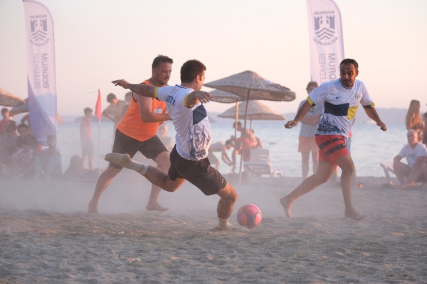 Bodrum’da 1. Günbatımı Çocuk Plaj Futbol Şenliği sona erdi