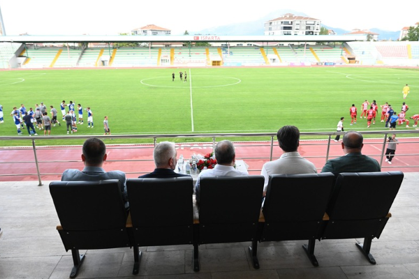 Başkan Başdeğirmen: Davraz, yabancı futbol takımlarının kamp merkezi oluyor