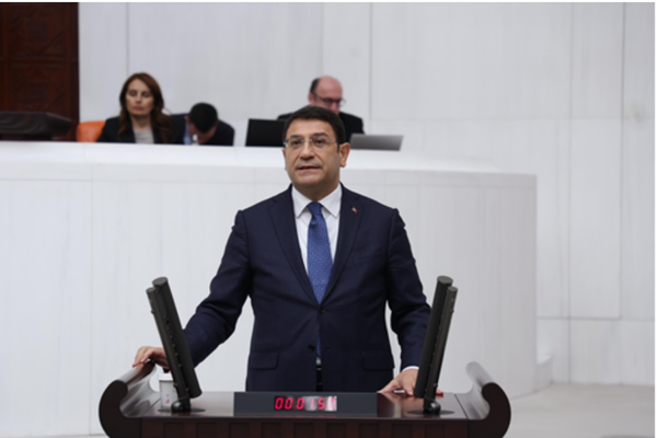 Şahin: Ankaralı artık yeni bir müjde değil, gerçek bir takvim bekliyor