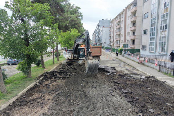 Samsun Büyükşehir Belediyesi, Çarşamba Doğu Yaka’da üstyapı çalışmalarına başladı