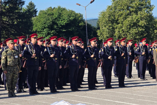 Bulgaristan’da askeri üniversite mezunları diplomalarını alacak