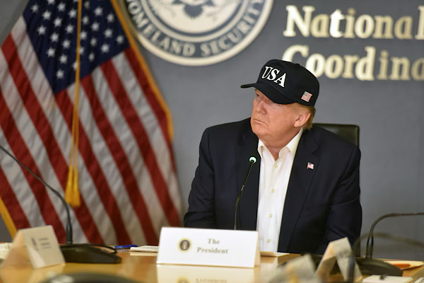 Trump: Air Force One uçağımızı Mildenhall Hava Kuvvetleri Üssü’ne gönderiyoruz