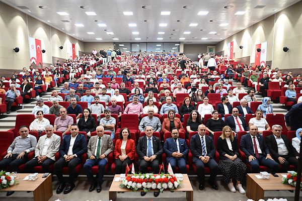 Adana’da 15 Temmuz’un 10. yılı anma programı düzenlendi