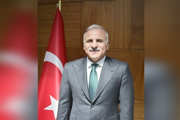 Vali  Zorluoğlu’ndan Vali Canbolat’a tebrik mesajı