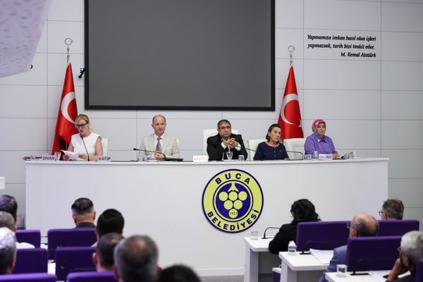 Buca Belediyesi’nden 60 yaş üstüne “3. Yaş Üniversitesi” projesi