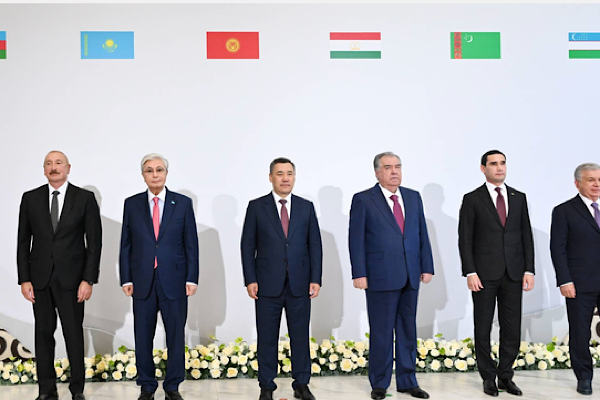 Aliyev,  Azerbaycan ve Orta Asya liderlerinin gayriresmi toplantısına katıldı